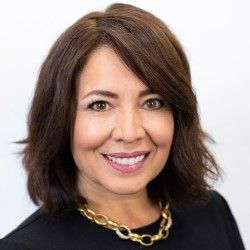 Nataline Lomedico – Top 50 Women Leaders of Los Angeles for 2022