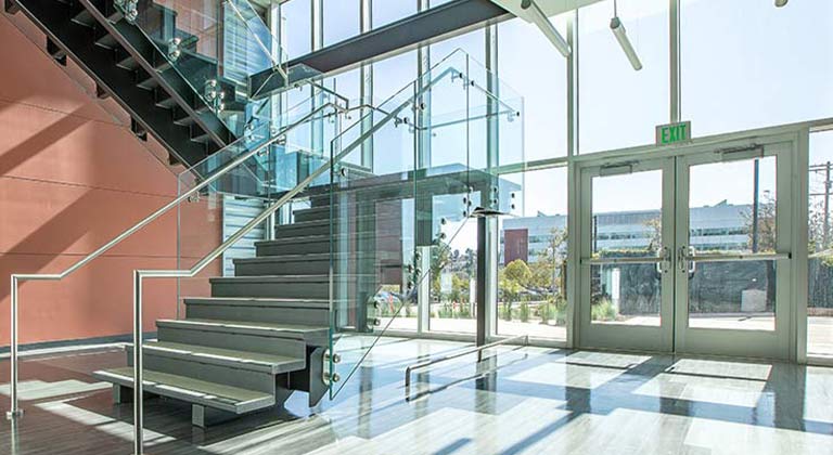 Get a Grip: The Ins and Outs of Glass Handrail and Guardrail